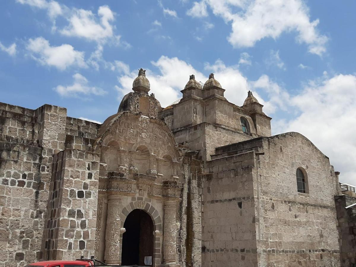 The First Real Bed & Breakfast Hiking Hotel 'The Office' In Arequipa, Peru Exterior foto